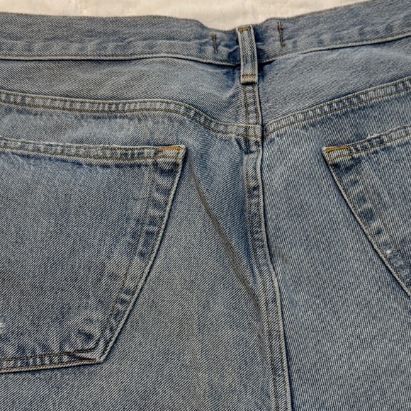 Agolde Parker Frayed Denim Jean Shorts Distressed Light Blue Button Fly Size 33 - Picture 9 of 10